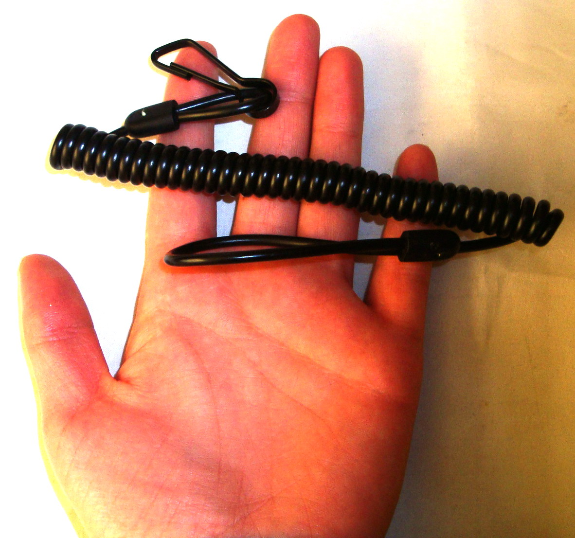 Cablu spiralat de siguranta pentru pistol 